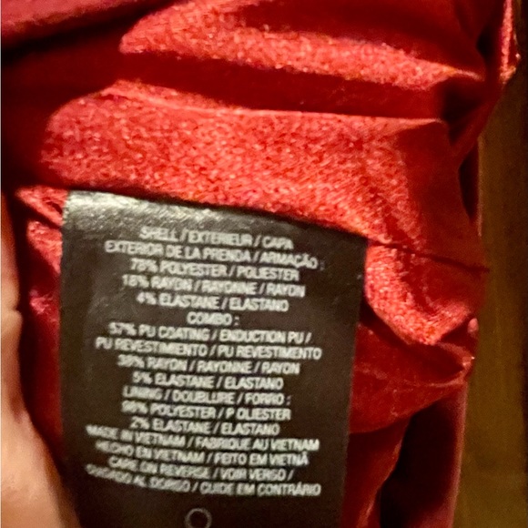 Tahari fully lined knit dress w/ 3/4 length sleeves. Shaping seams 8. PERFECT. - Picture 6 of 6